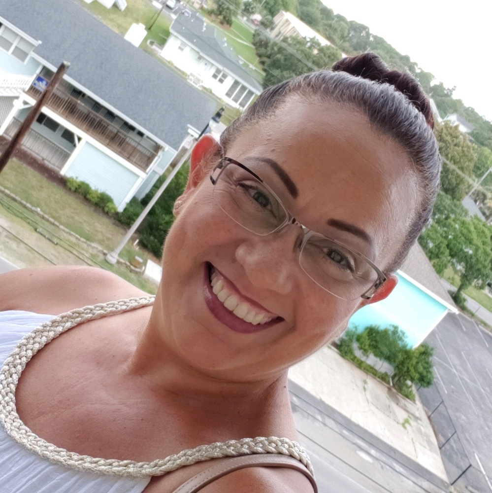 Meet your Posher, Maria